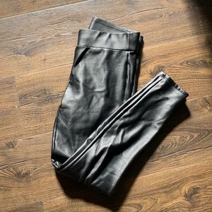 LOFT Faux leather leggings in XS